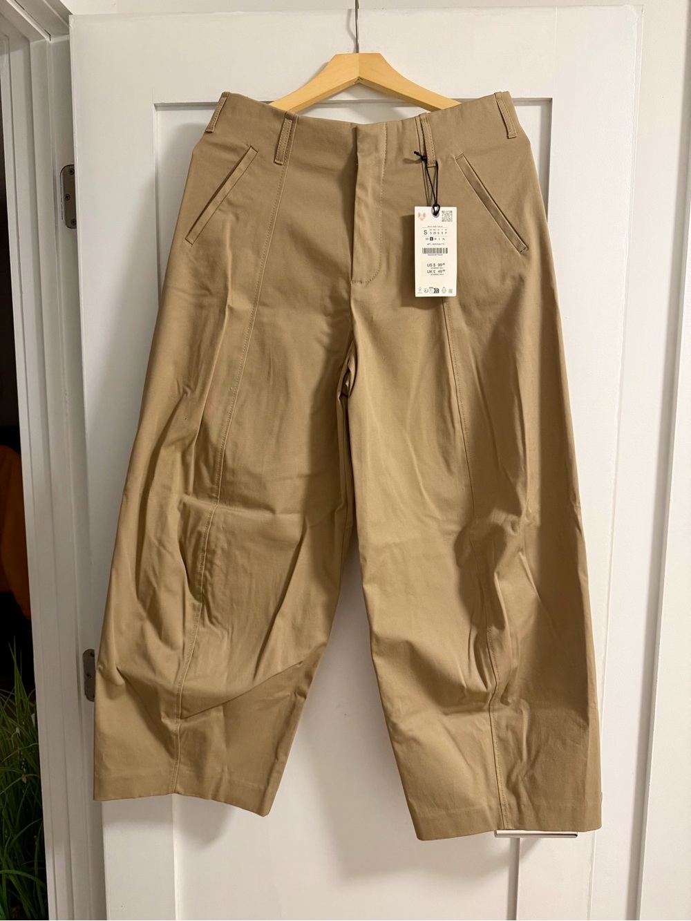 ZARA - Wide Straight Chinos in Tan